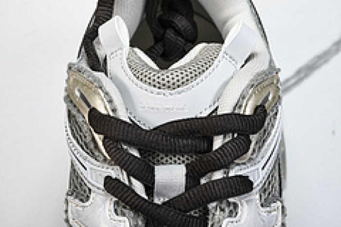 bl track trainers sneakers 779066-w3rbxp-2000