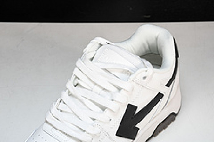 of c/o odsy-1000 sneakers