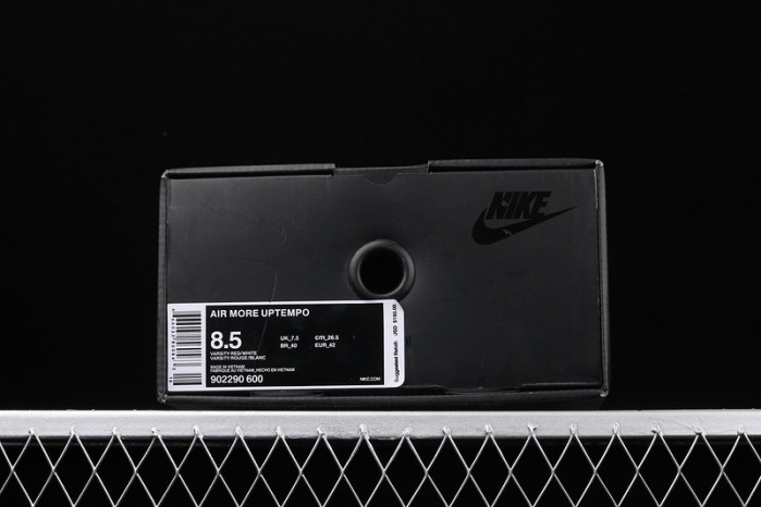 nike air more uptempo  red 902290-600